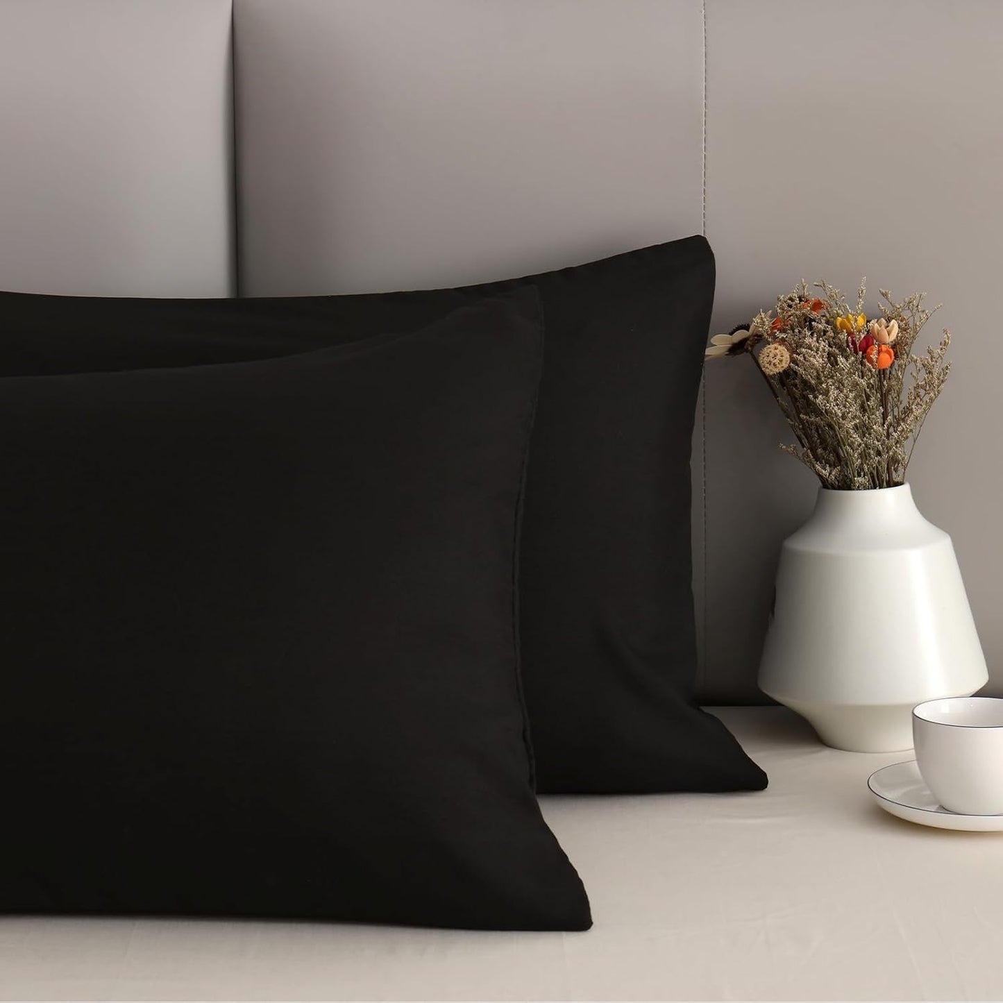Pillow Cases Queen Size Set of 2, Brushed Microfiber Pillowcases 2 Pack with Envelope Closure